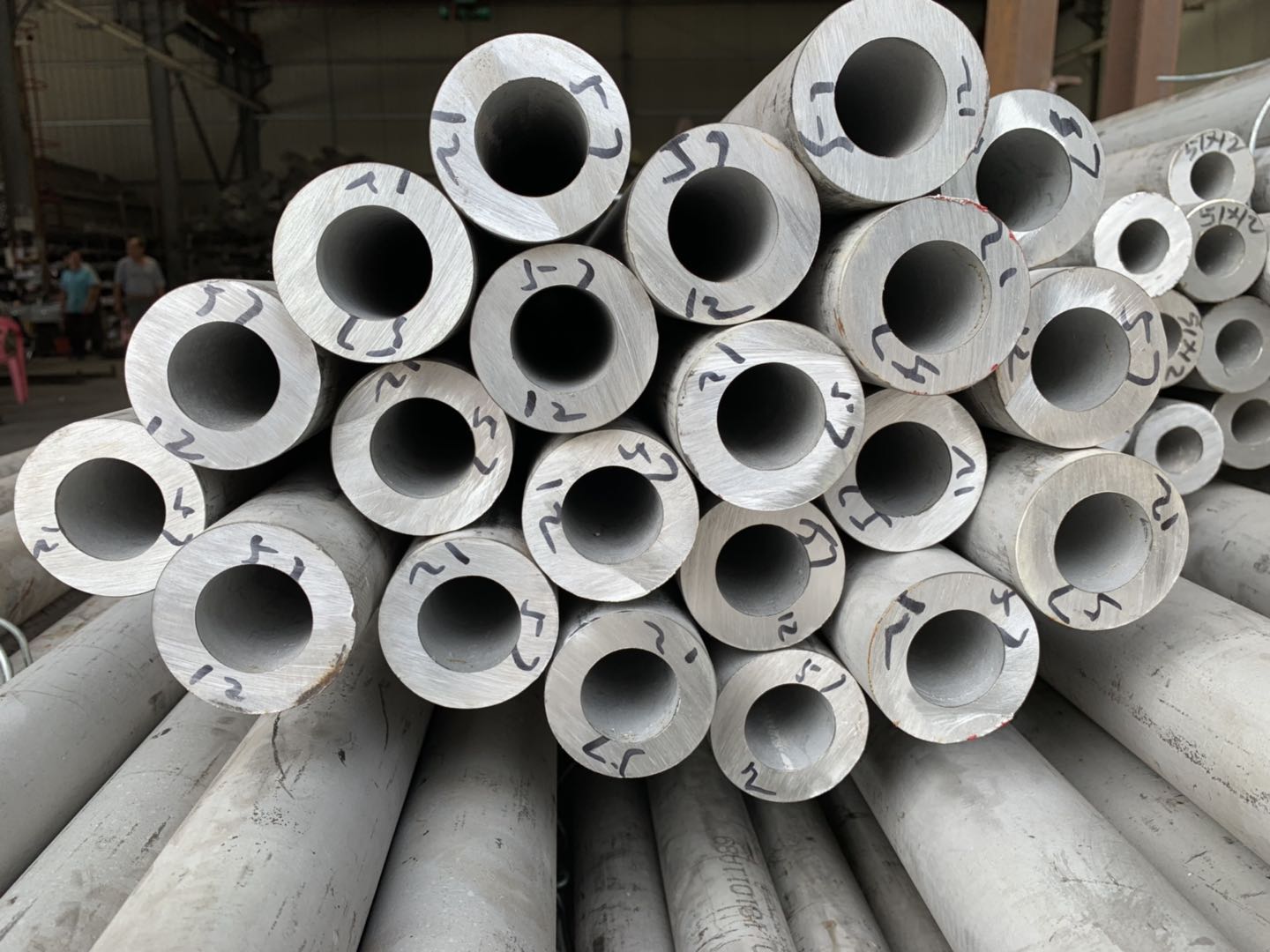 不锈钢无缝管（厚璧管）